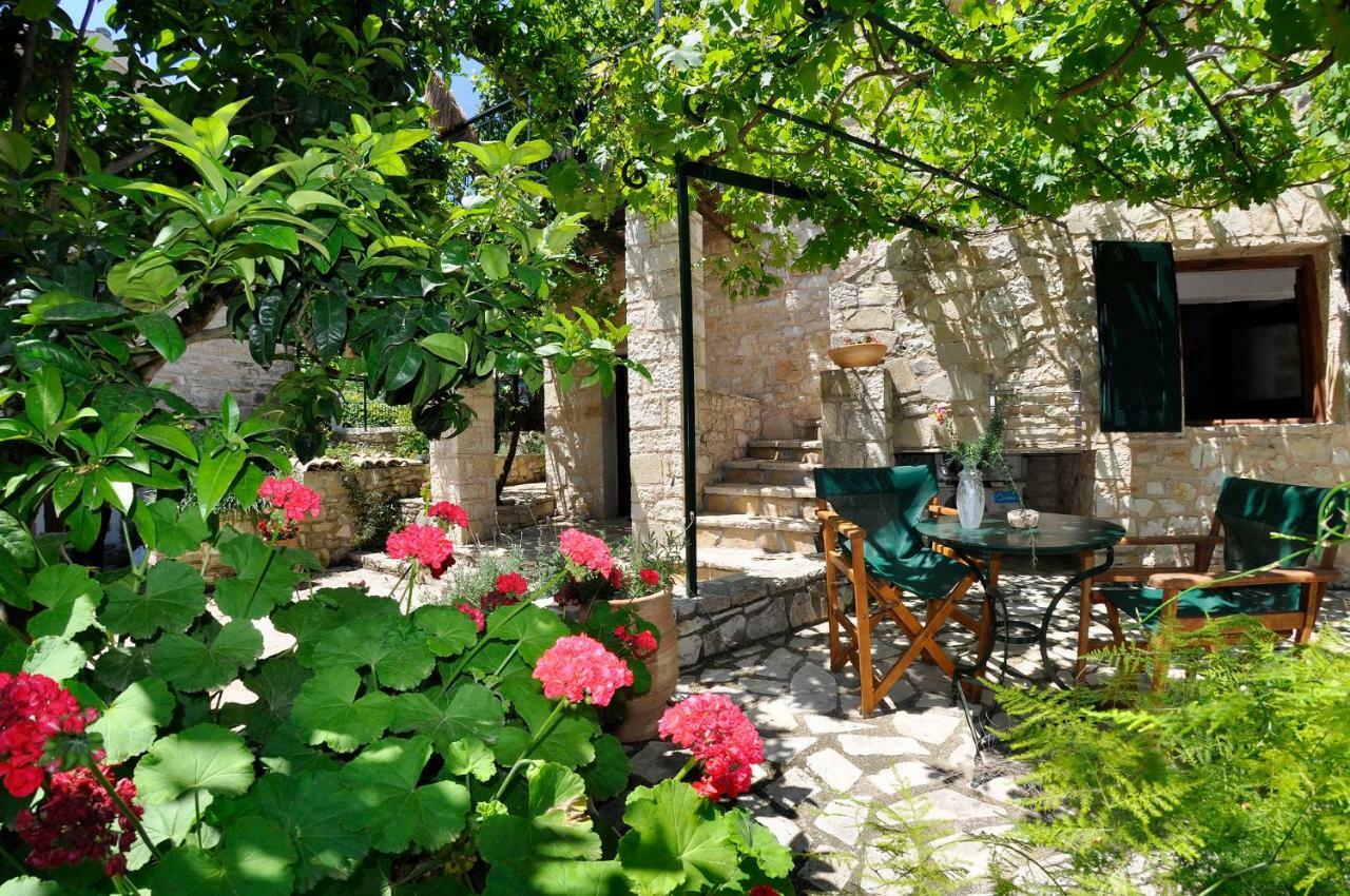 Adamantia Hotel Gaios Exterior foto